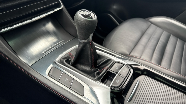 MG Hs 1.5 T-GDI Exclusive 5dr Petrol Hatchback